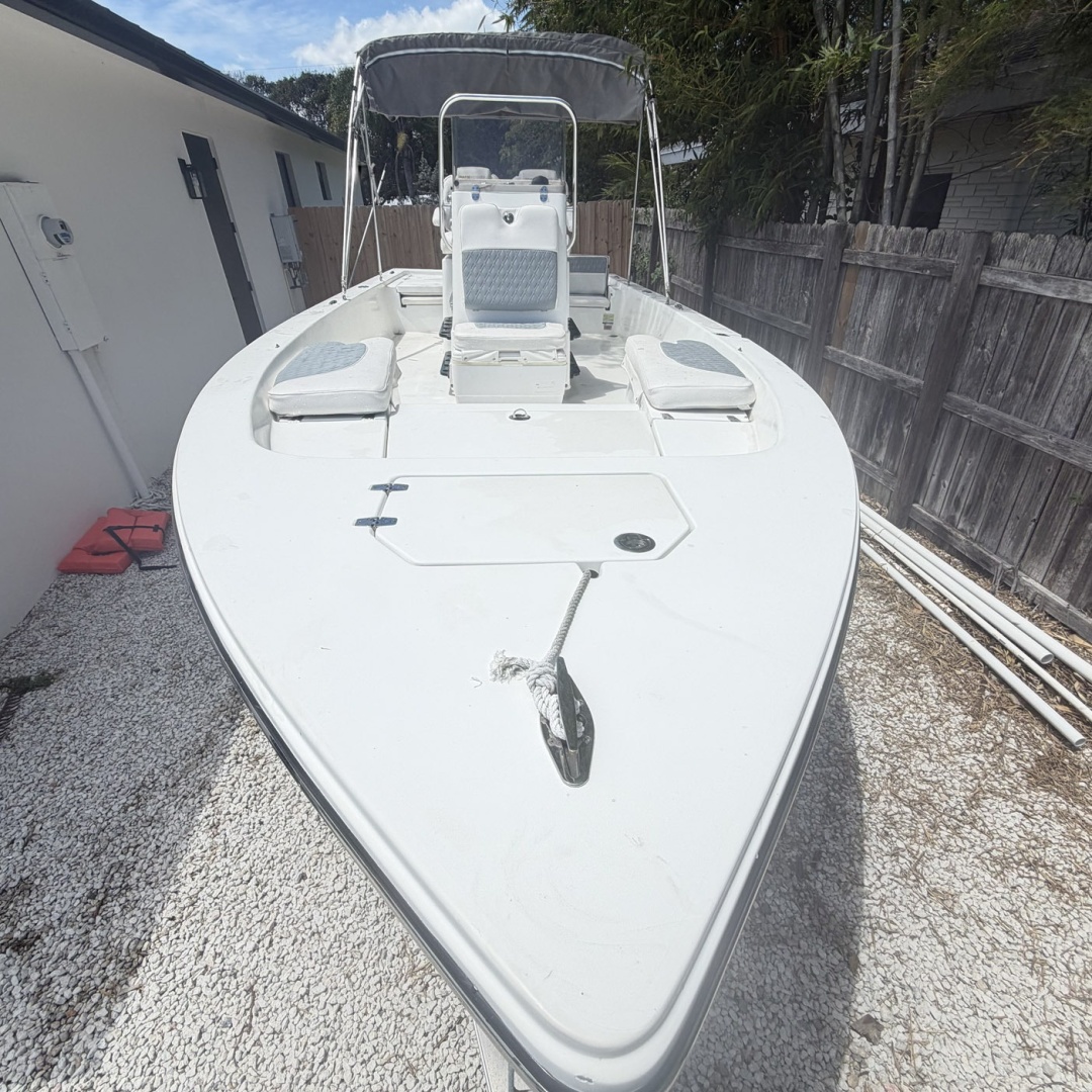 Pathfinder-2200 2012 -Stuart-Florida-United States-6124153 | Thumbnail