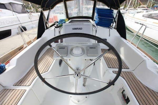 Beneteau-Oceanis 31 2013-Olive Elaine West End-Virgin Islands (British)-6135918