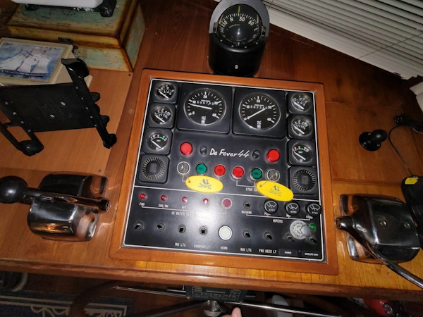 DeFever-Offshore Cruiser 1990-Miss Genny Chesapeake-Virginia-United States-6158502