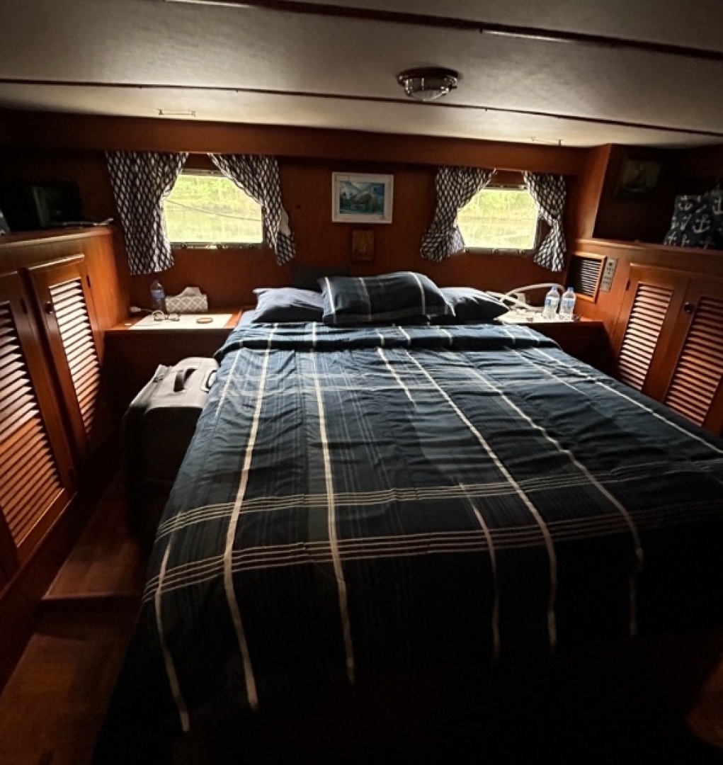 DeFever-Offshore Cruiser 1990-Miss Genny Chesapeake-Virginia-United States-6158504 | Thumbnail