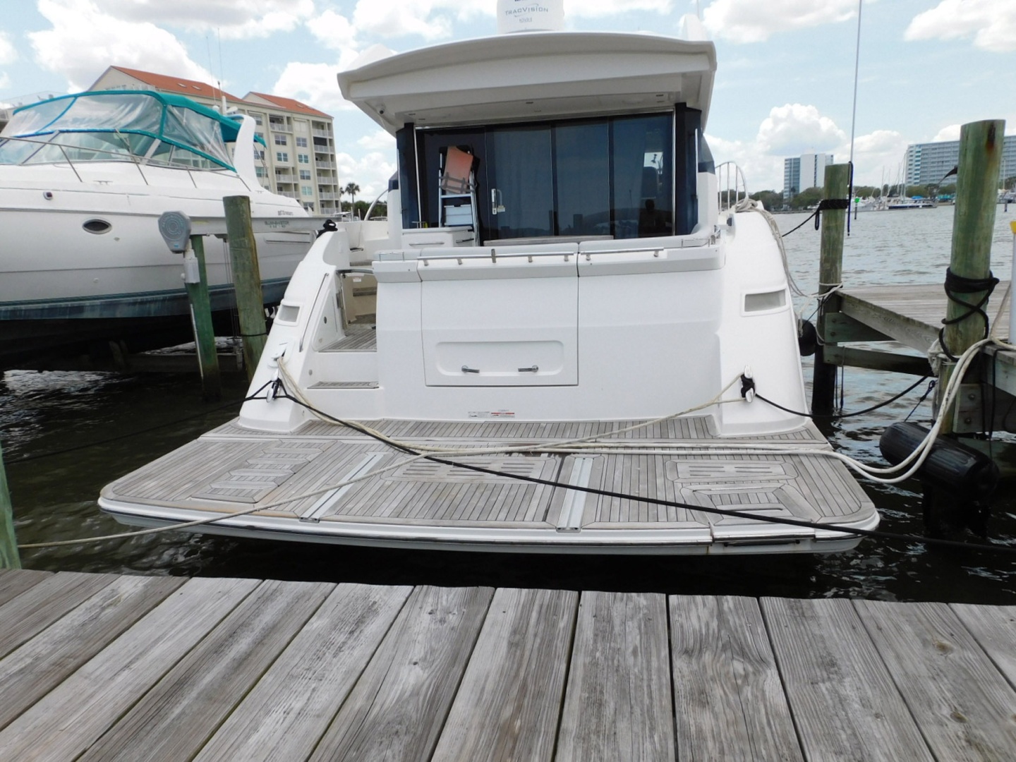 Sea Ray-550L 2019-AT LAST Daytona Beach-Florida-United States-6135442 | Thumbnail