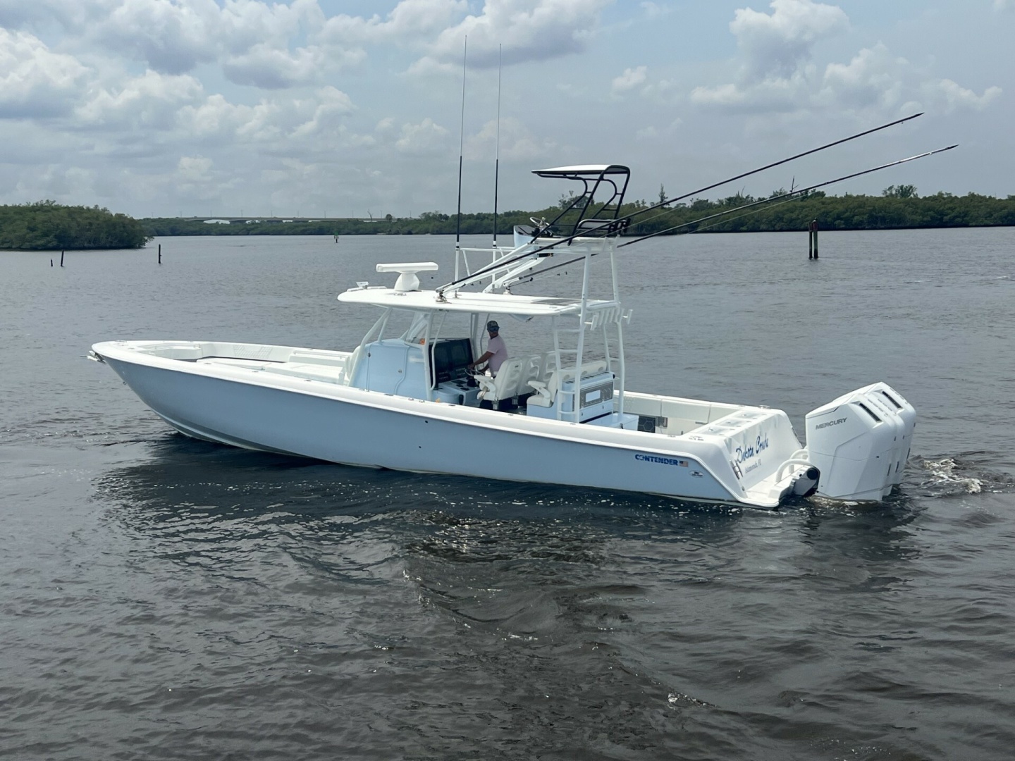 Contender-Center Console 2023-DAKOTA CRUDE Stuart-Florida-United States-Contender 44 DAKOTA CRUDE  Exterior -6135652 | Thumbnail
