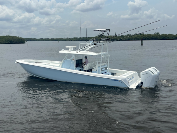 Contender-Center Console 2023-DAKOTA CRUDE Stuart-Florida-United States-Contender 44 DAKOTA CRUDE  Exterior -6135652
