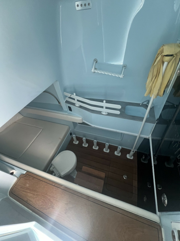 Contender-Center Console 2023-DAKOTA CRUDE Stuart-Florida-United States-Contender 44 DAKOTA CRUDE  Head-6135671