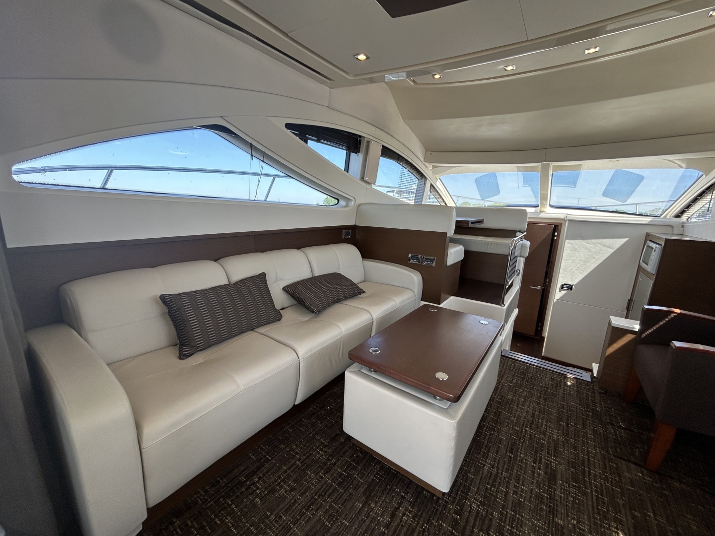 Sea Ray-450 Sedan Bridge 2012 -Norwalk-Connecticut-United States-6135796 | Thumbnail