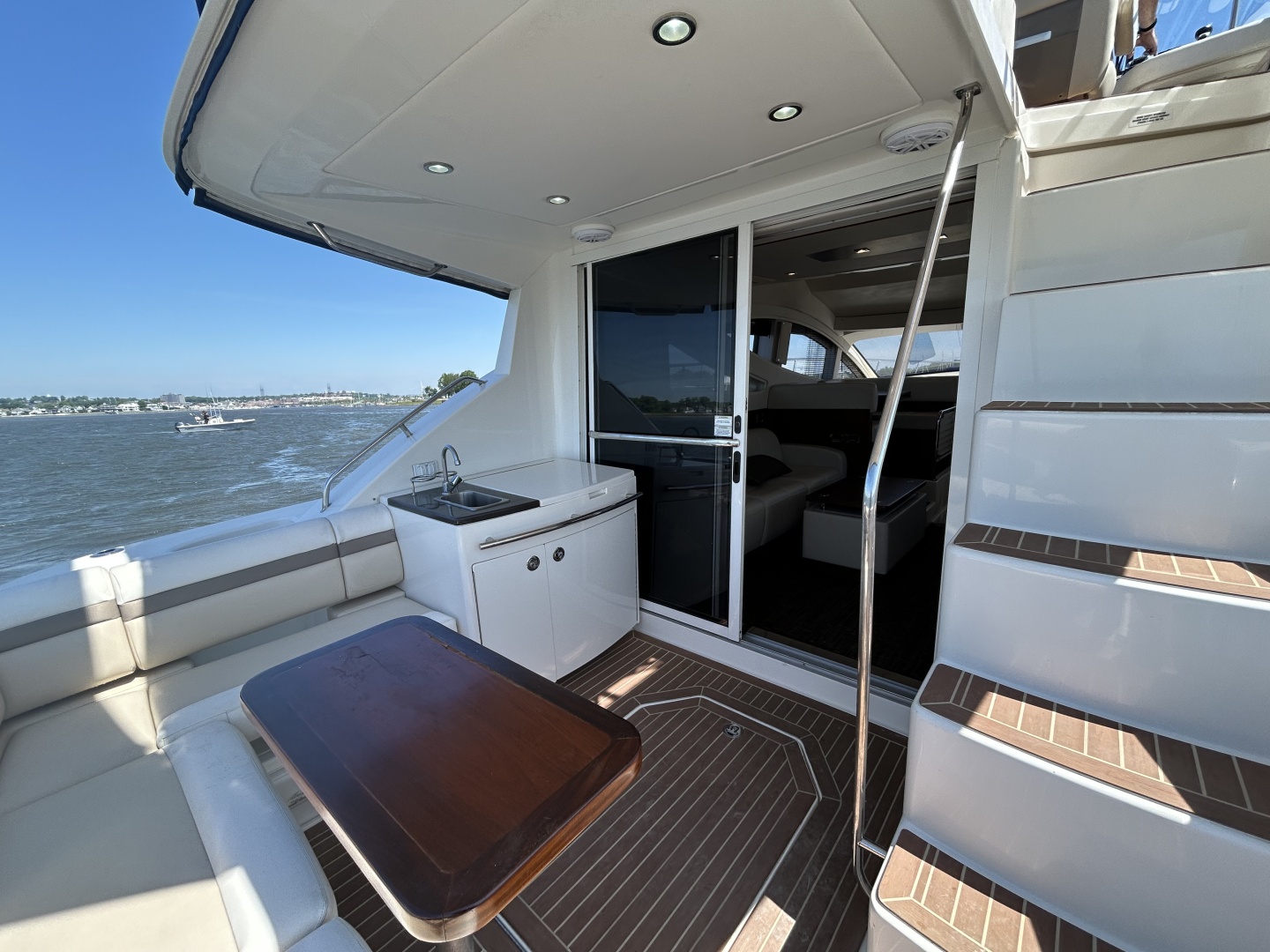 Sea Ray-450 Sedan Bridge 2012 -Norwalk-Connecticut-United States-6135794 | Thumbnail