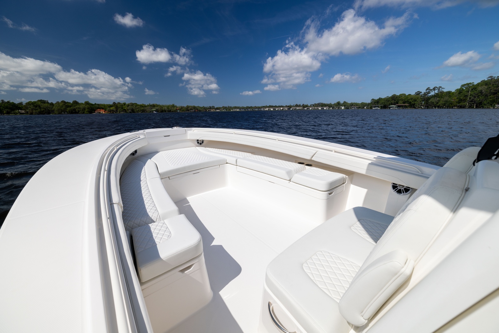Regulator-34 2024 -Jacksonville-Florida-United States-6136018 | Thumbnail