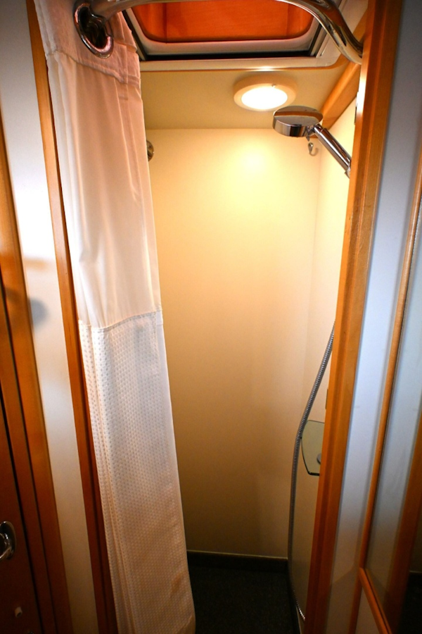 Waterline-50 2006-CALLISTI Anacortes-Washington-United States-6136178