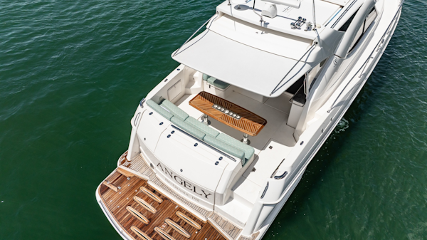 Riviera-5000 Sport Yacht 2016 -Miami Beach-Florida-United States-6253209