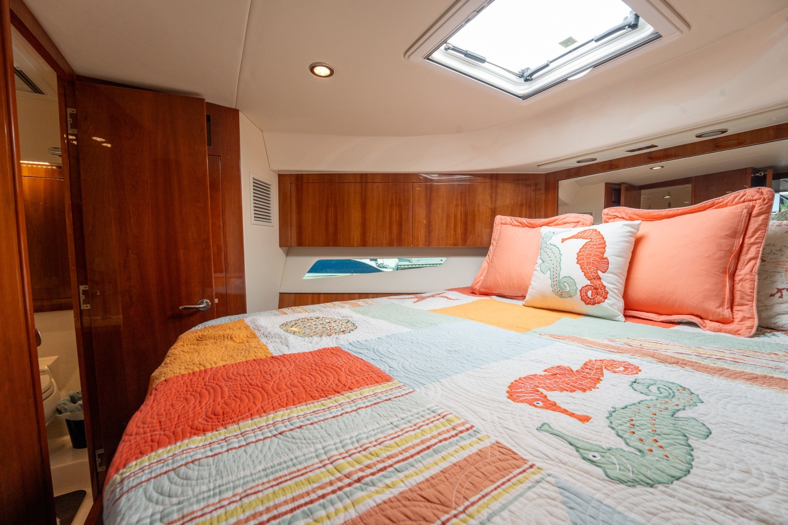 Riviera-5000 Sport Yacht 2016 -Miami Beach-Florida-United States-6253263 | Thumbnail