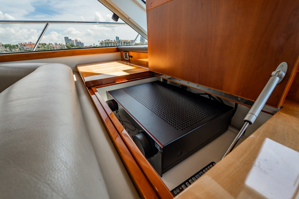 Riviera-5000 Sport Yacht 2016 -Miami Beach-Florida-United States-6253242