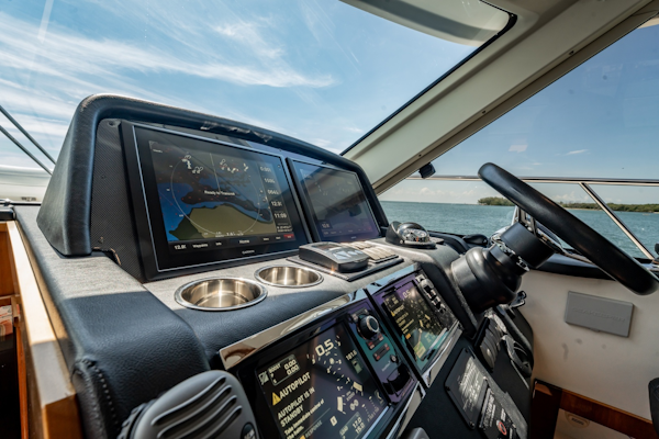 Riviera-5000 Sport Yacht 2016 -Miami Beach-Florida-United States-6253237