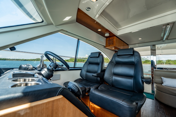 Riviera-5000 Sport Yacht 2016 -Miami Beach-Florida-United States-6253249