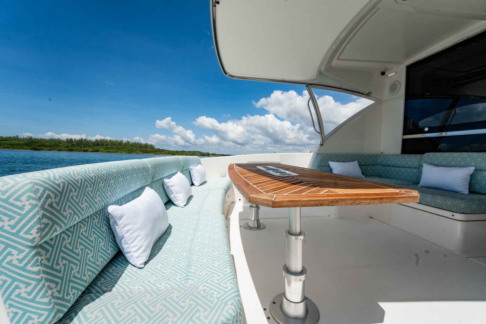 Riviera-5000 Sport Yacht 2016 -Miami Beach-Florida-United States-6253234 | Thumbnail