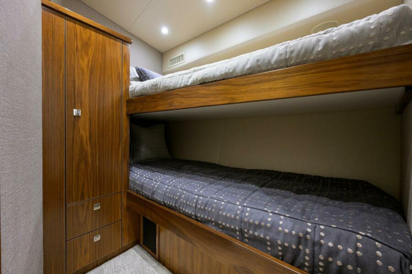 Viking-80 Convertible 2019-LAMPLIGHTER North Palm Beach-Florida-United States-Viking 80  LAMPLIGHTER  Forward Starboard Guest Stateroom-6141799