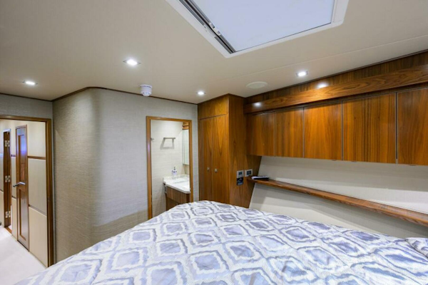 Viking-80 Convertible 2019-LAMPLIGHTER North Palm Beach-Florida-United States-Viking 80  LAMPLIGHTER  Forward Stateroom-6141796