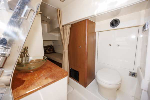 Sea Ray-L650 Fly 2017 -Seabrook-Texas-United States-6142933
