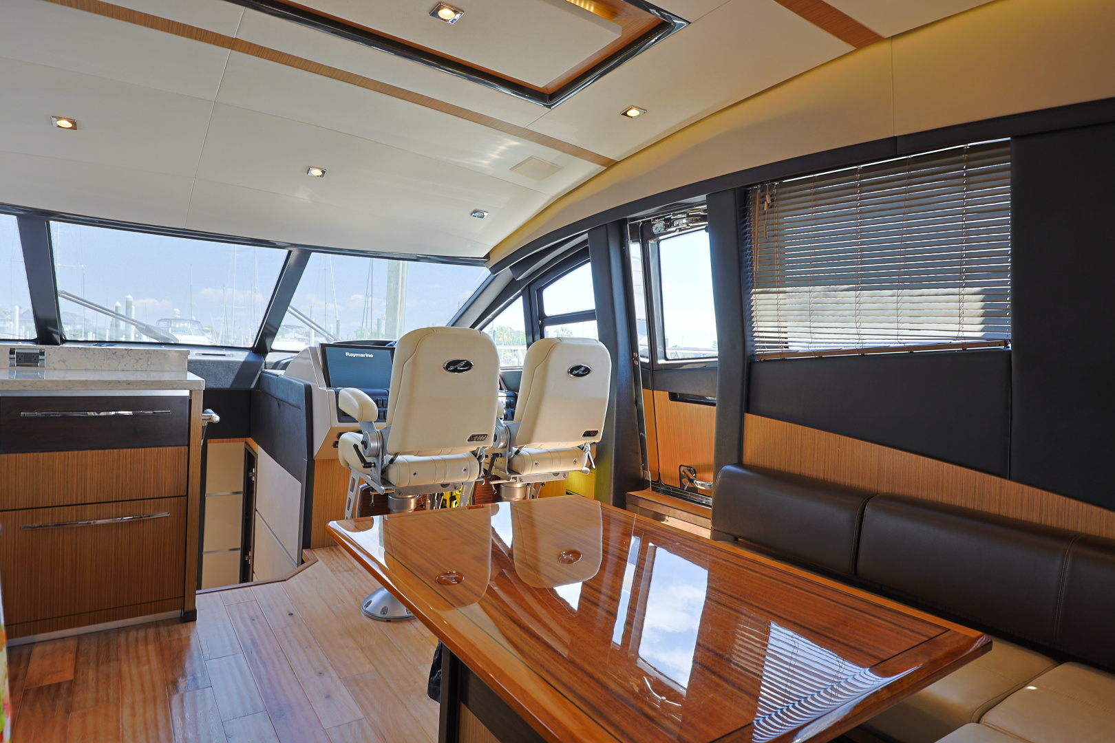 Sea Ray-L650 Fly 2017 -Seabrook-Texas-United States-6142911 | Thumbnail