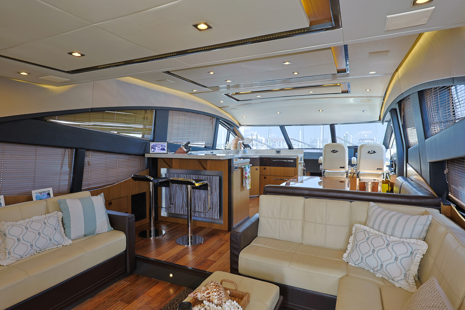 Sea Ray-L650 Fly 2017 -Seabrook-Texas-United States-6142917 | Thumbnail