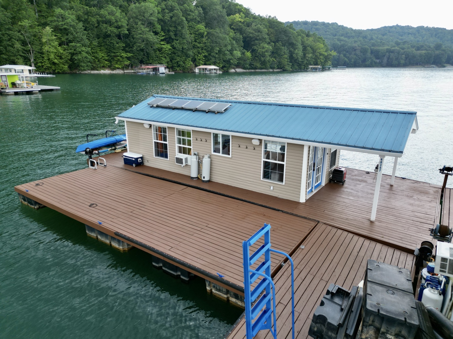 Custom-13 x 29 Floating Cabin Approx 377sqft 2008 -Norris Lake-Tennessee-United States-6145669 | Thumbnail