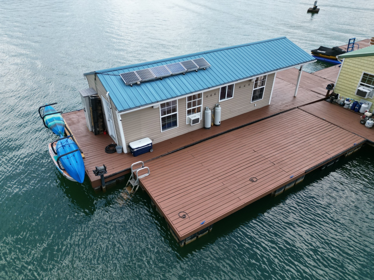 Custom-13 x 29 Floating Cabin Approx 377sqft 2008 -Norris Lake-Tennessee-United States-6145671 | Thumbnail