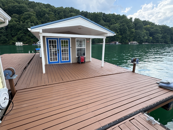 Custom-13 x 29 Floating Cabin Approx 377sqft 2008 -Norris Lake-Tennessee-United States-6145726