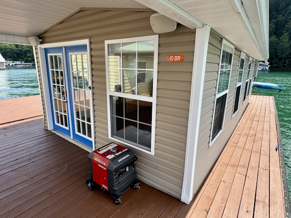 Custom-13 x 29 Floating Cabin Approx 377sqft 2008 -Norris Lake-Tennessee-United States-6145728