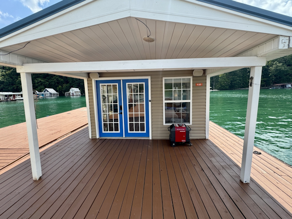 Custom-13 x 29 Floating Cabin Approx 377sqft 2008 -Norris Lake-Tennessee-United States-6145688