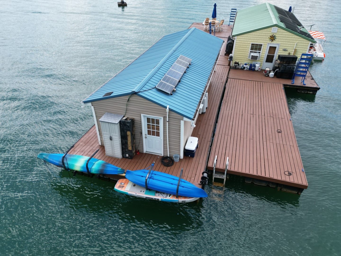 Custom-13 x 29 Floating Cabin Approx 377sqft 2008 -Norris Lake-Tennessee-United States-6145673 | Thumbnail