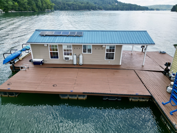 Custom-13 x 29 Floating Cabin Approx 377sqft 2008 -Norris Lake-Tennessee-United States-6145682