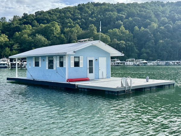 Custom-18 x 24 Off-Grid Floating Cabin Approx 385sqft 1978 -Norris Lake-Tennessee-United States-6145852