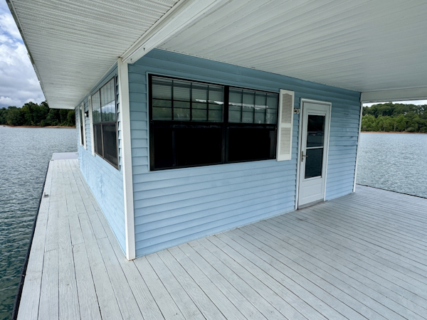 Custom-18 x 24 Off-Grid Floating Cabin Approx 385sqft 1978 -Norris Lake-Tennessee-United States-6145758
