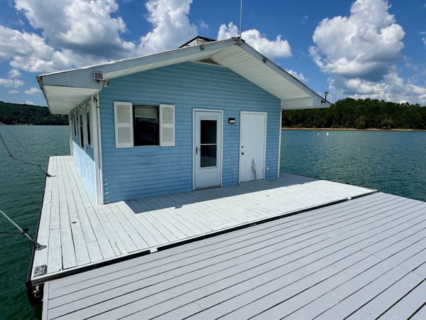 Custom-18 x 24 Off-Grid Floating Cabin Approx 385sqft 1978 -Norris Lake-Tennessee-United States-6145812
