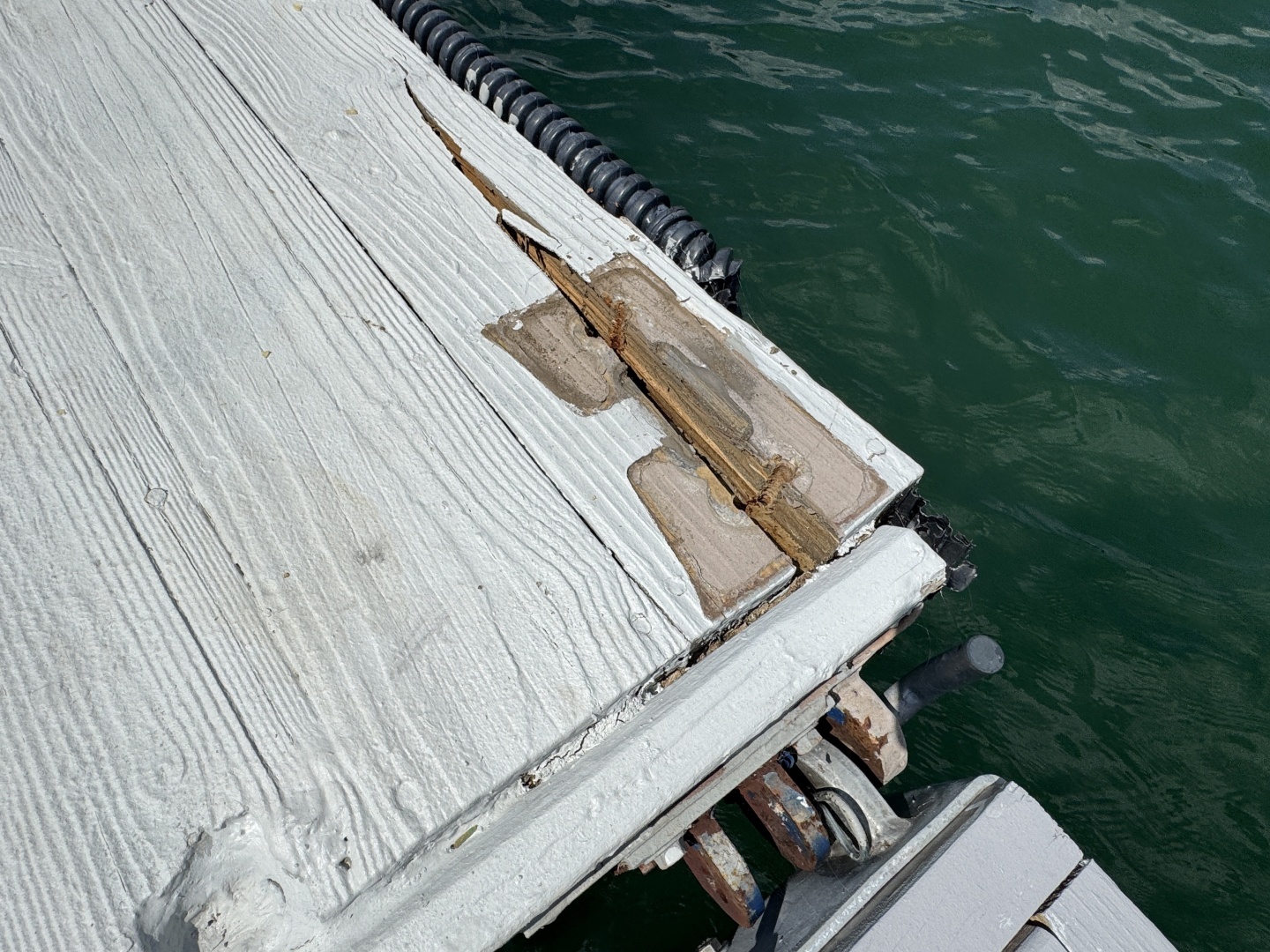 Custom-18 x 24 Off-Grid Floating Cabin Approx 385sqft 1978 -Norris Lake-Tennessee-United States-6145840 | Thumbnail