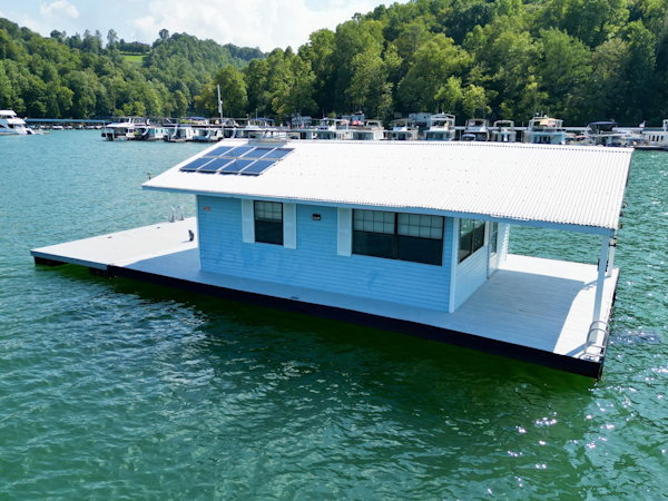 Custom-18 x 24 Off-Grid Floating Cabin Approx 385sqft 1978 -Norris Lake-Tennessee-United States-6145752