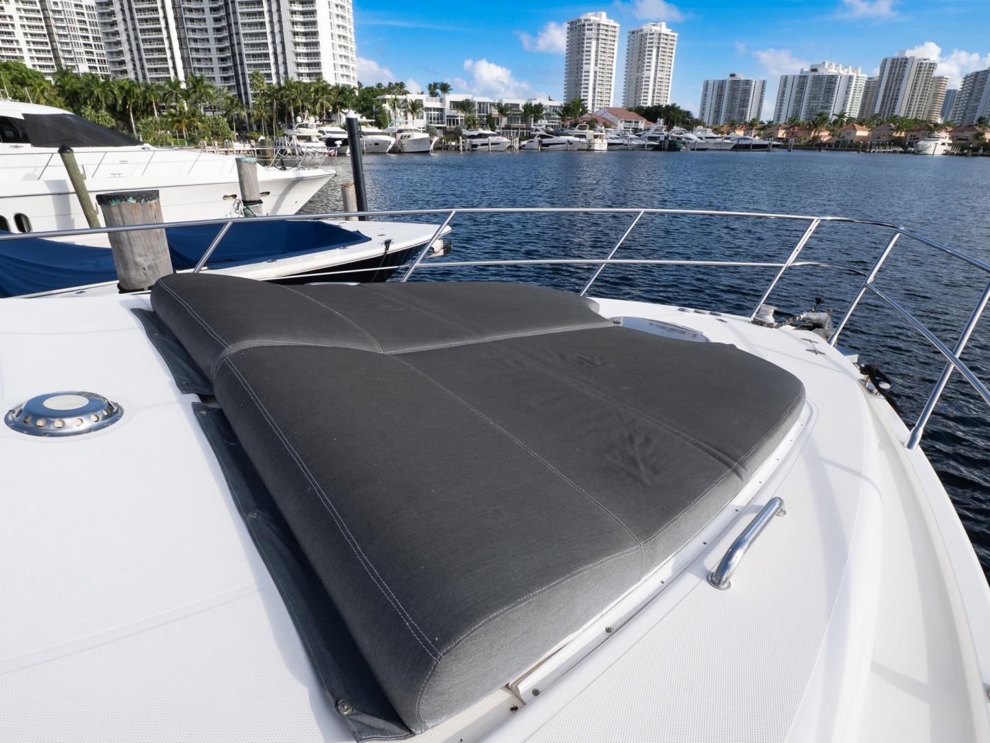 Azimut-50 Flybridge 2008-360 North Miami-Florida-United States-6151681 | Thumbnail