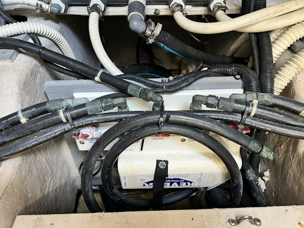 Sea Ray-510 Sundancer 2013-V-Drives-W/Yacht Controller Westbrook-Connecticut-United States-6263421