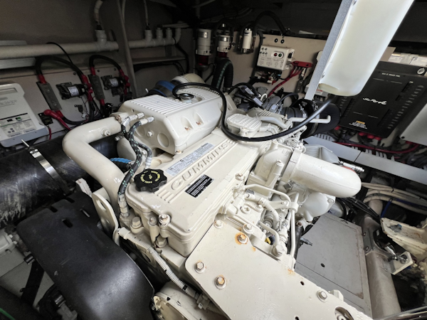 Sea Ray-510 Sundancer 2013-V-Drives-W/Yacht Controller Westbrook-Connecticut-United States-6263416