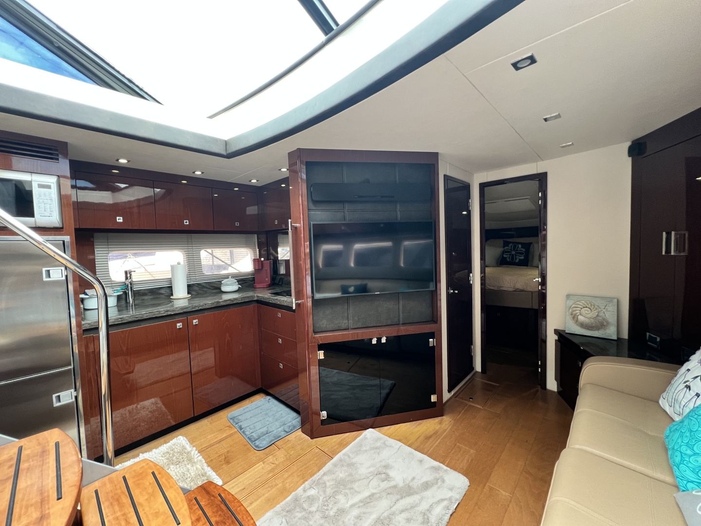 Sea Ray-510 Sundancer 2013-V-Drives-W/Yacht Controller Westbrook-Connecticut-United States-6263393 | Thumbnail
