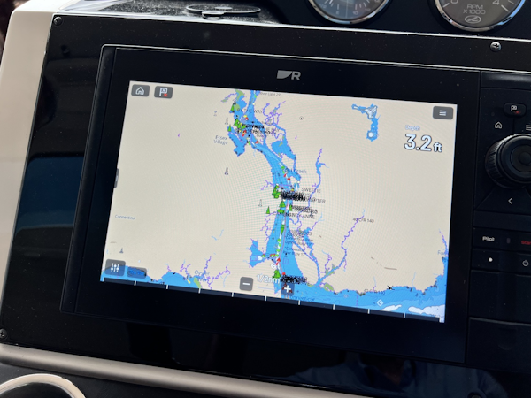 Sea Ray-510 Sundancer 2013-V-Drives-W/Yacht Controller Westbrook-Connecticut-United States-6263414