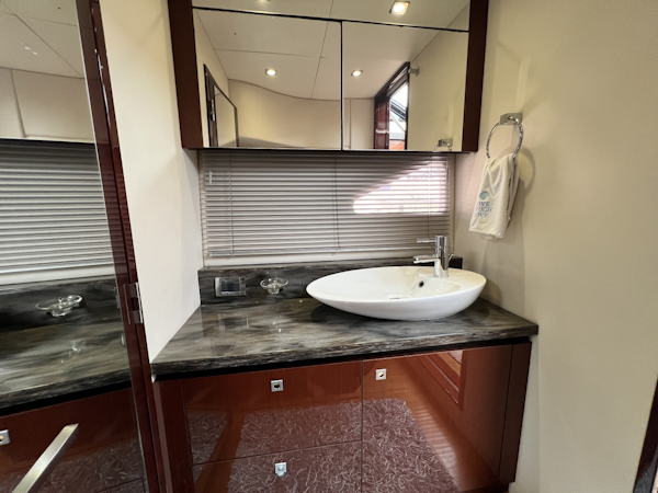 Sea Ray-510 Sundancer 2013-V-Drives-W/Yacht Controller Westbrook-Connecticut-United States-6263410