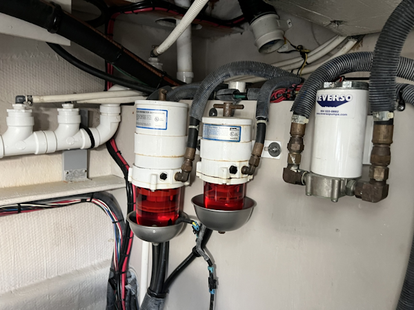Sea Ray-510 Sundancer 2013-V-Drives-W/Yacht Controller Westbrook-Connecticut-United States-6263419