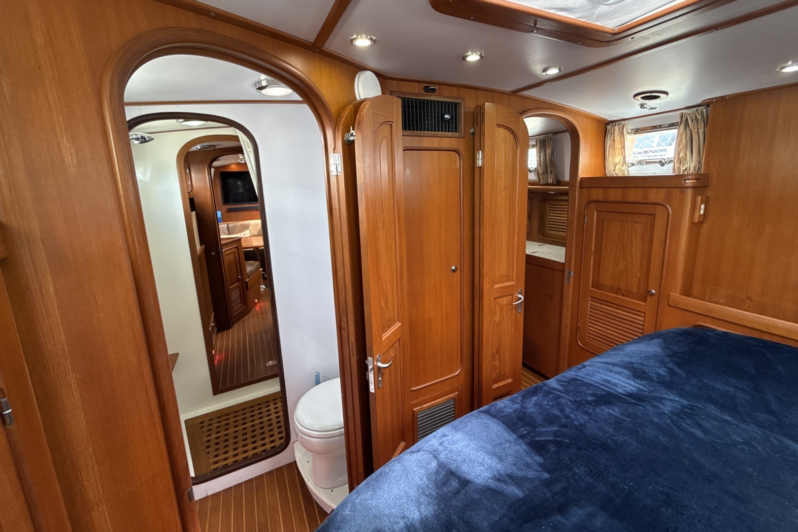 Passport-456 CC 2003-EMMI Norfolk-Virginia-United States-Aft Stateroom-6248457 | Thumbnail