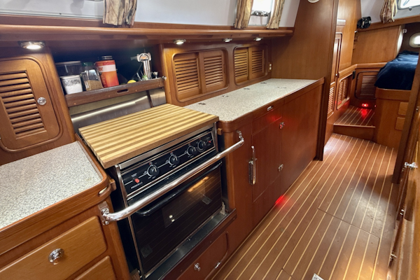 Passport-456 CC 2003-EMMI Norfolk-Virginia-United States-Galley Starboard-6248454