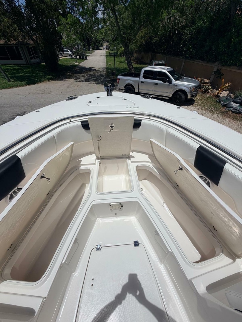 Robalo-R302 Center Console 2022 -Delray-Florida-United States-6154899 | Thumbnail