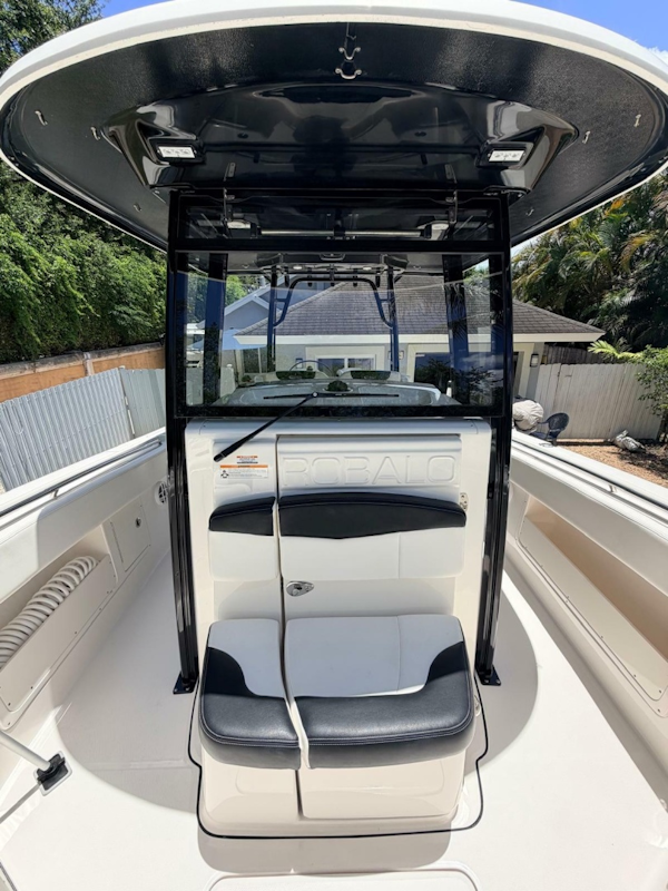 Robalo-R302 Center Console 2022 -Delray-Florida-United States-6154890