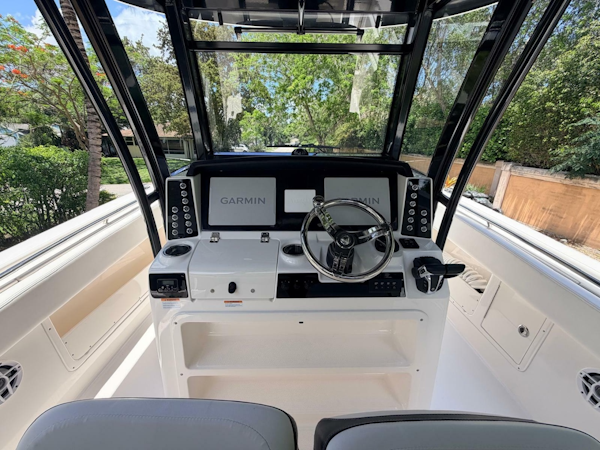 Robalo-R302 Center Console 2022 -Delray-Florida-United States-6154886