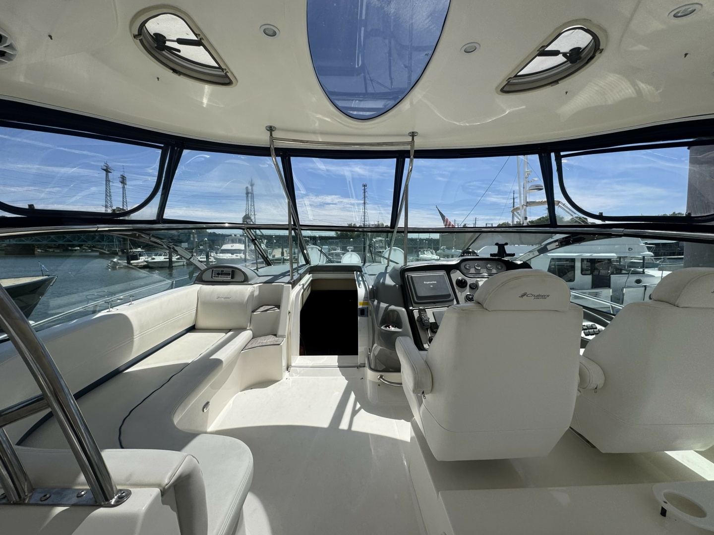 Cruisers Yachts-520 Express 2006 -Greenwich-Connecticut-United States-6155010 | Thumbnail
