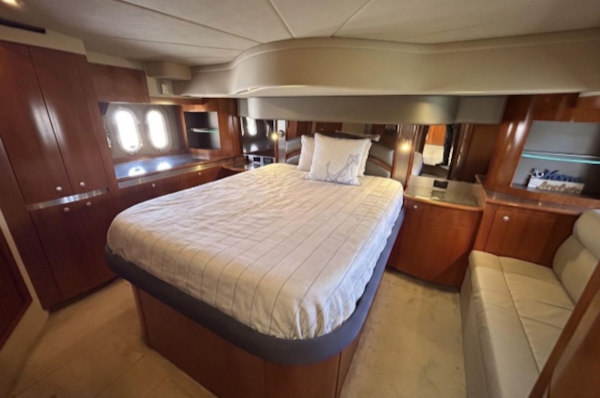 Cruisers Yachts-520 Express 2006 -Greenwich-Connecticut-United States-6225636