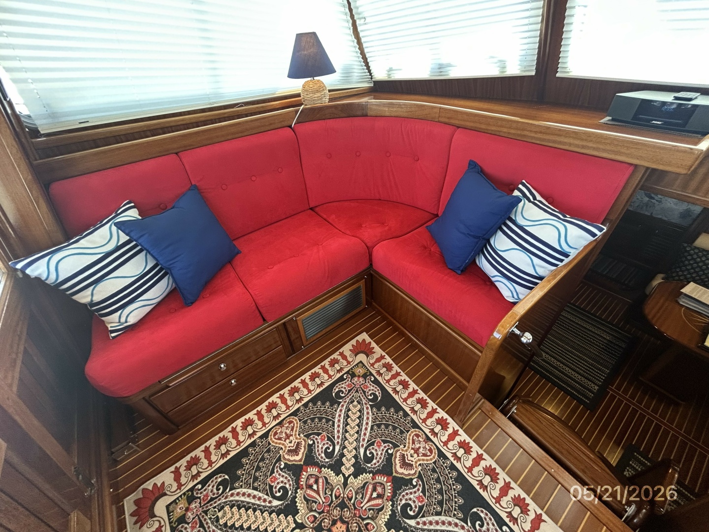 Menorquin-130 2004-Aventura Brunswick-Georgia-United States-43 Menorquin pilothouse port seating-6155185 | Thumbnail